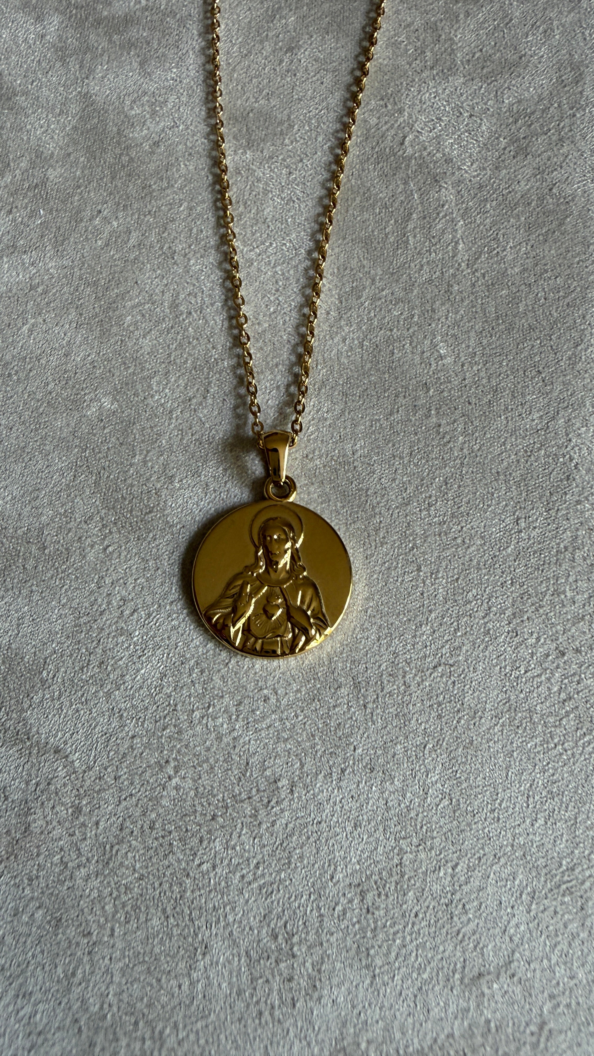 COLLAR SAGRADO CORAZÓN