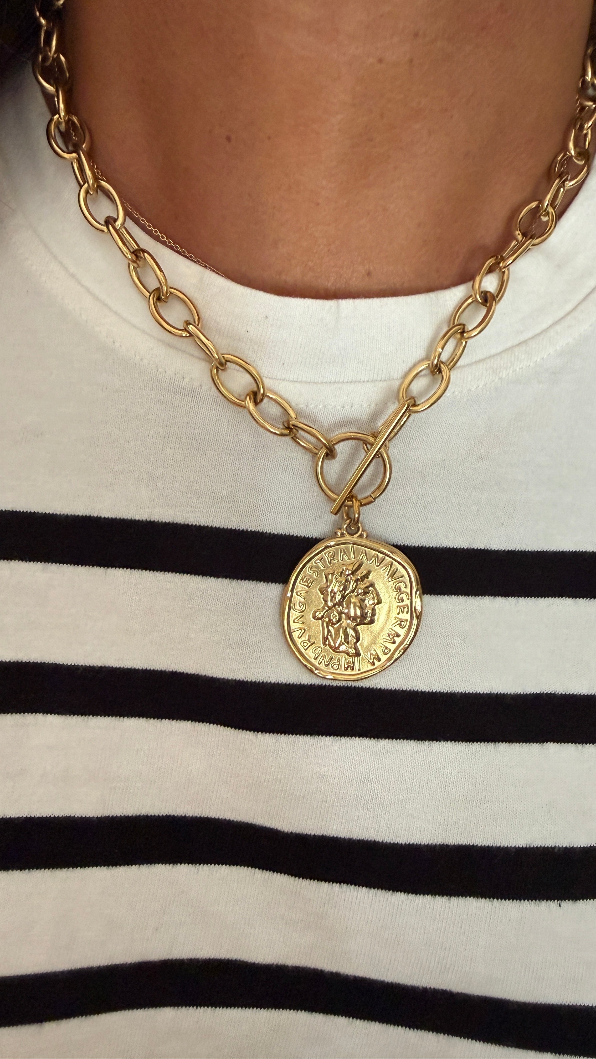 GARGANTILLA MONEDA ROMANA