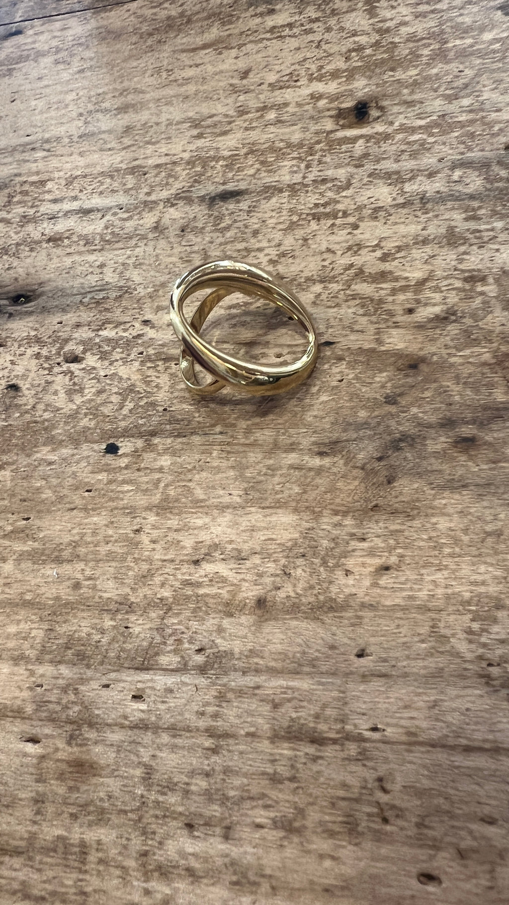 ANILLO LETI