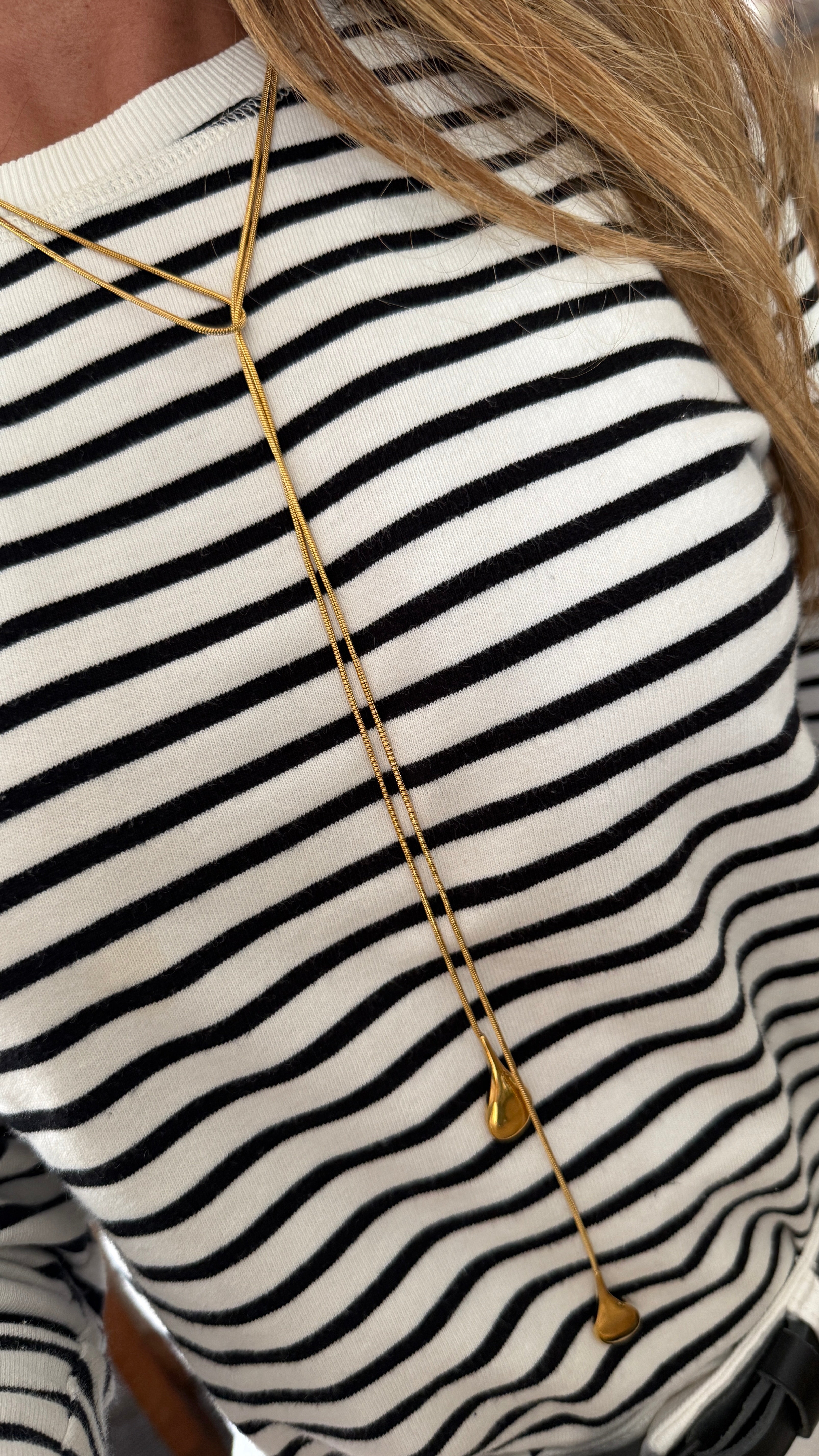 COLLAR LARGO GOTAS