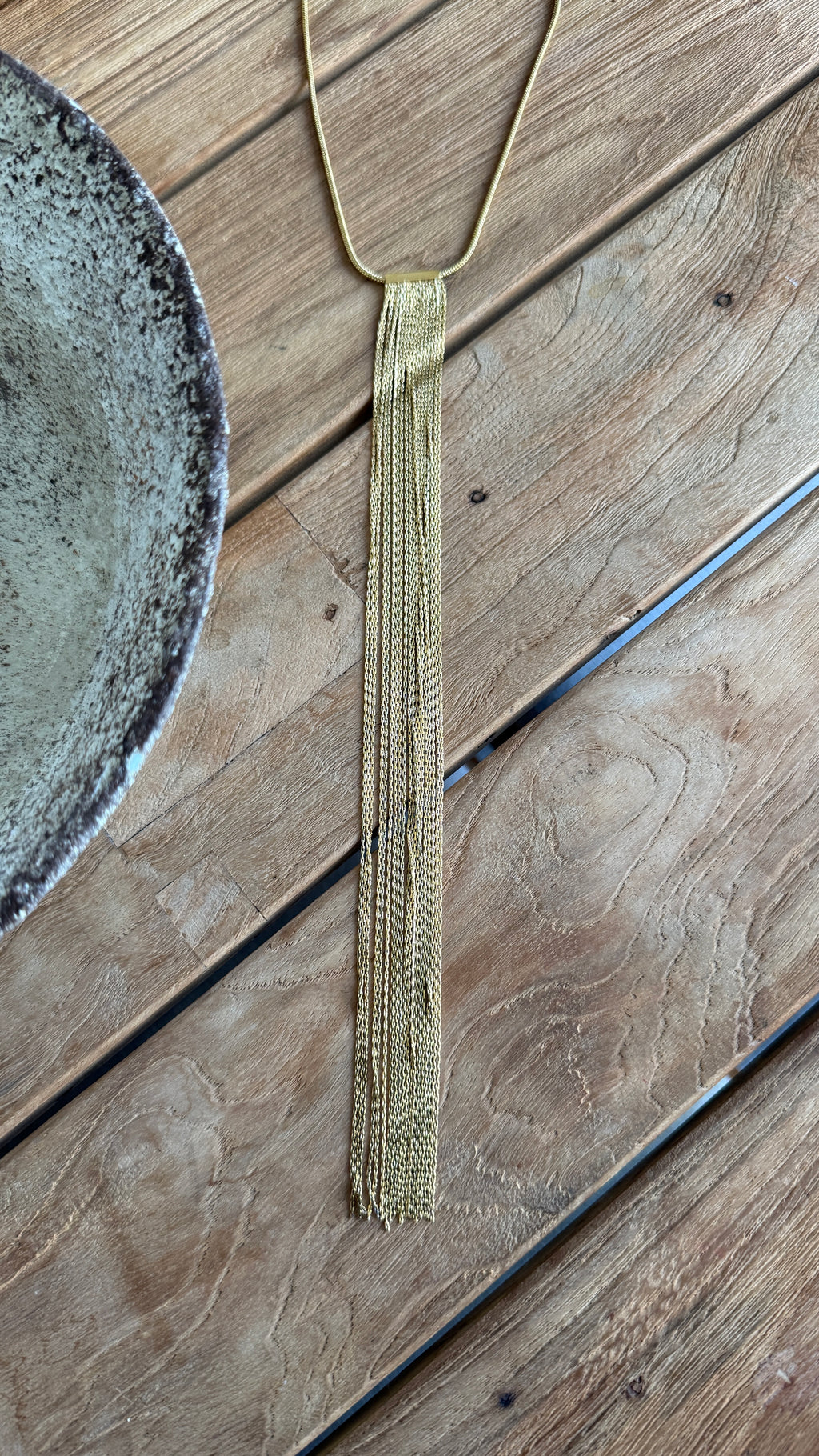 COLLAR TIE