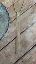 COLLAR TIE