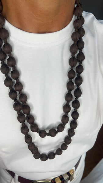 COLLAR LARGO BOLAS FORRADAS