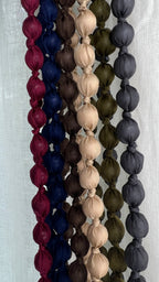 COLLAR LARGO BOLAS FORRADAS
