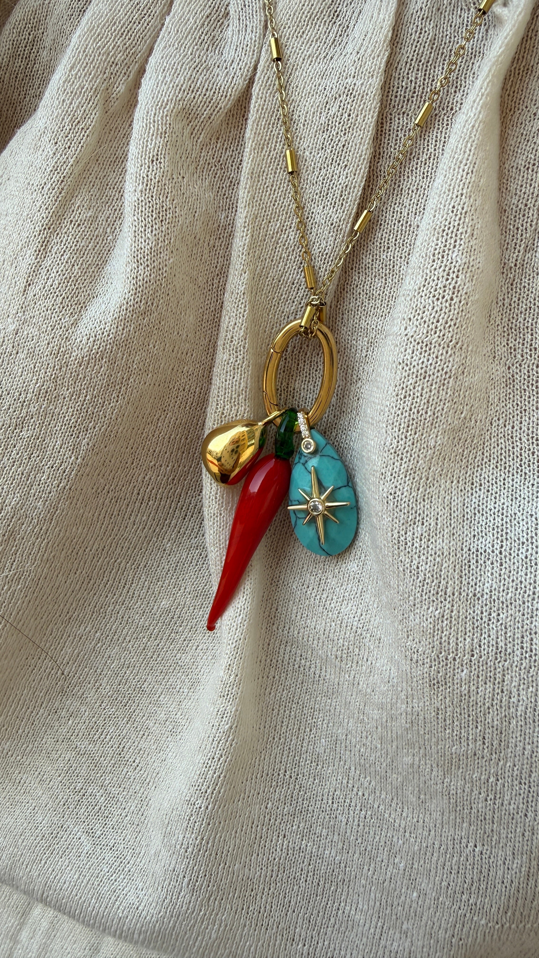 COLLAR PIA