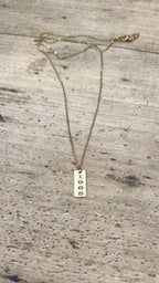 GARGANTILLA PLACA RECTANGULAR GRABADA