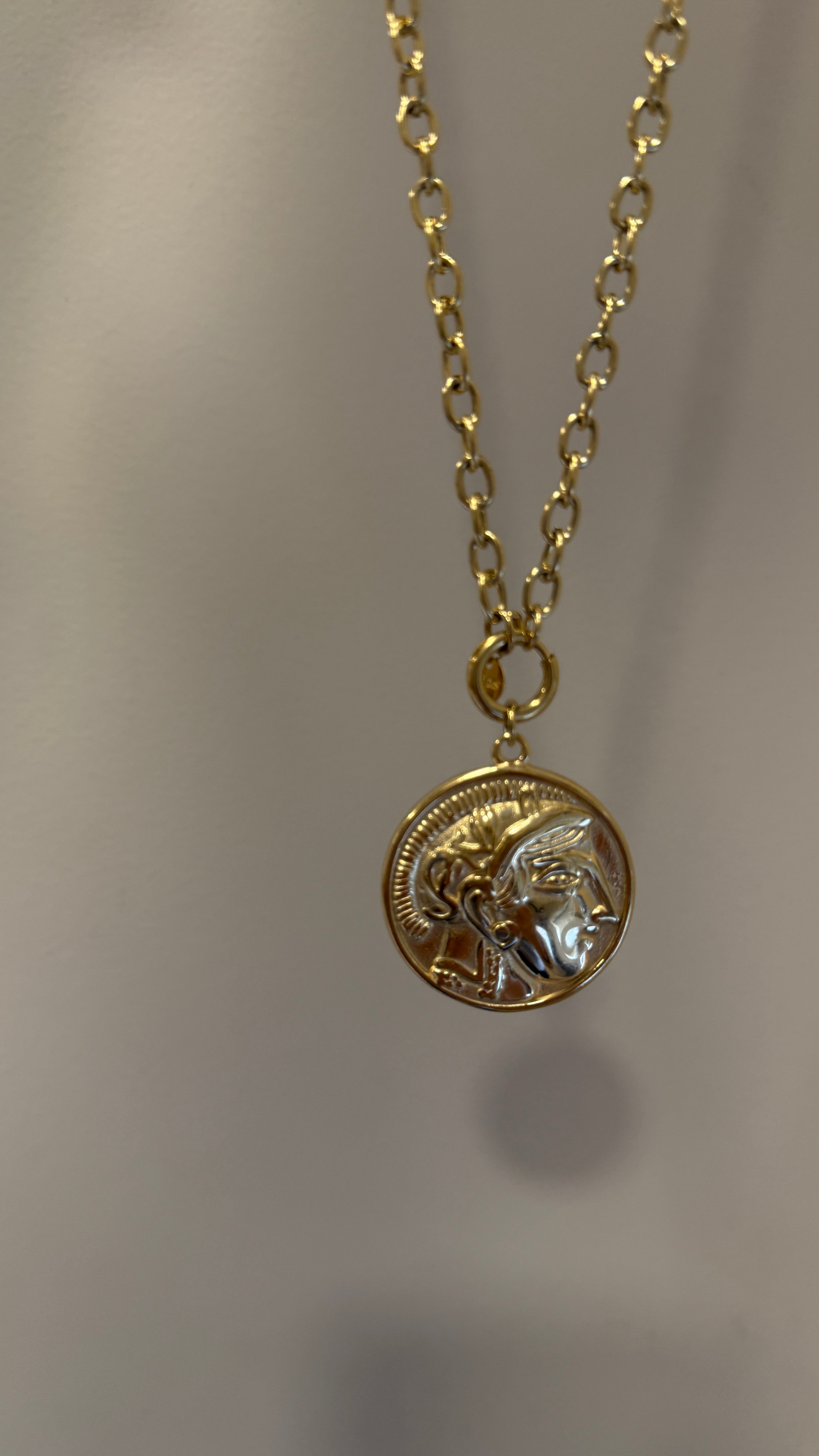 COLLAR ROMANO