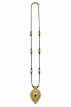 COLLAR LARGO MEDINA