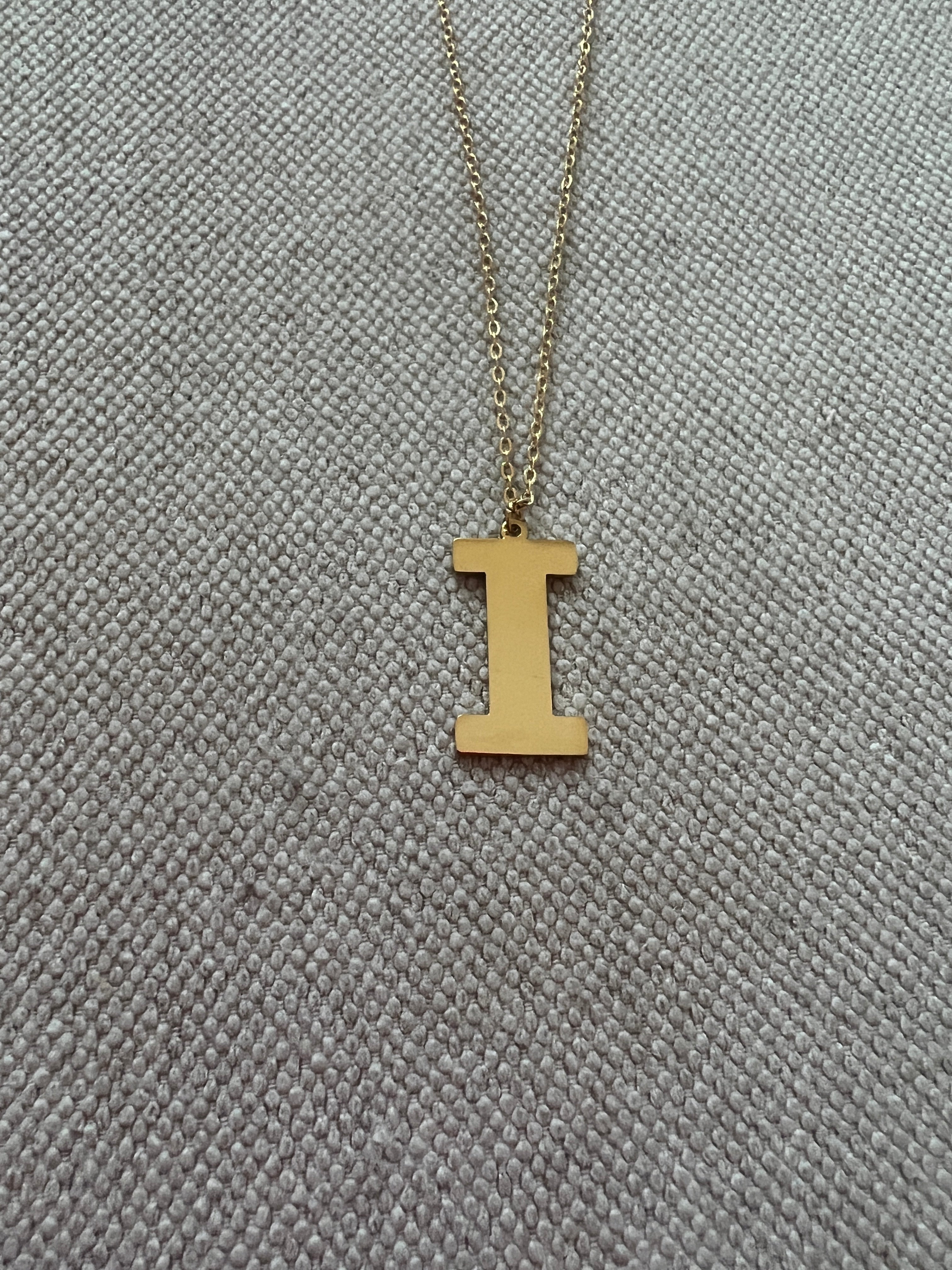 COLLAR INICIAL