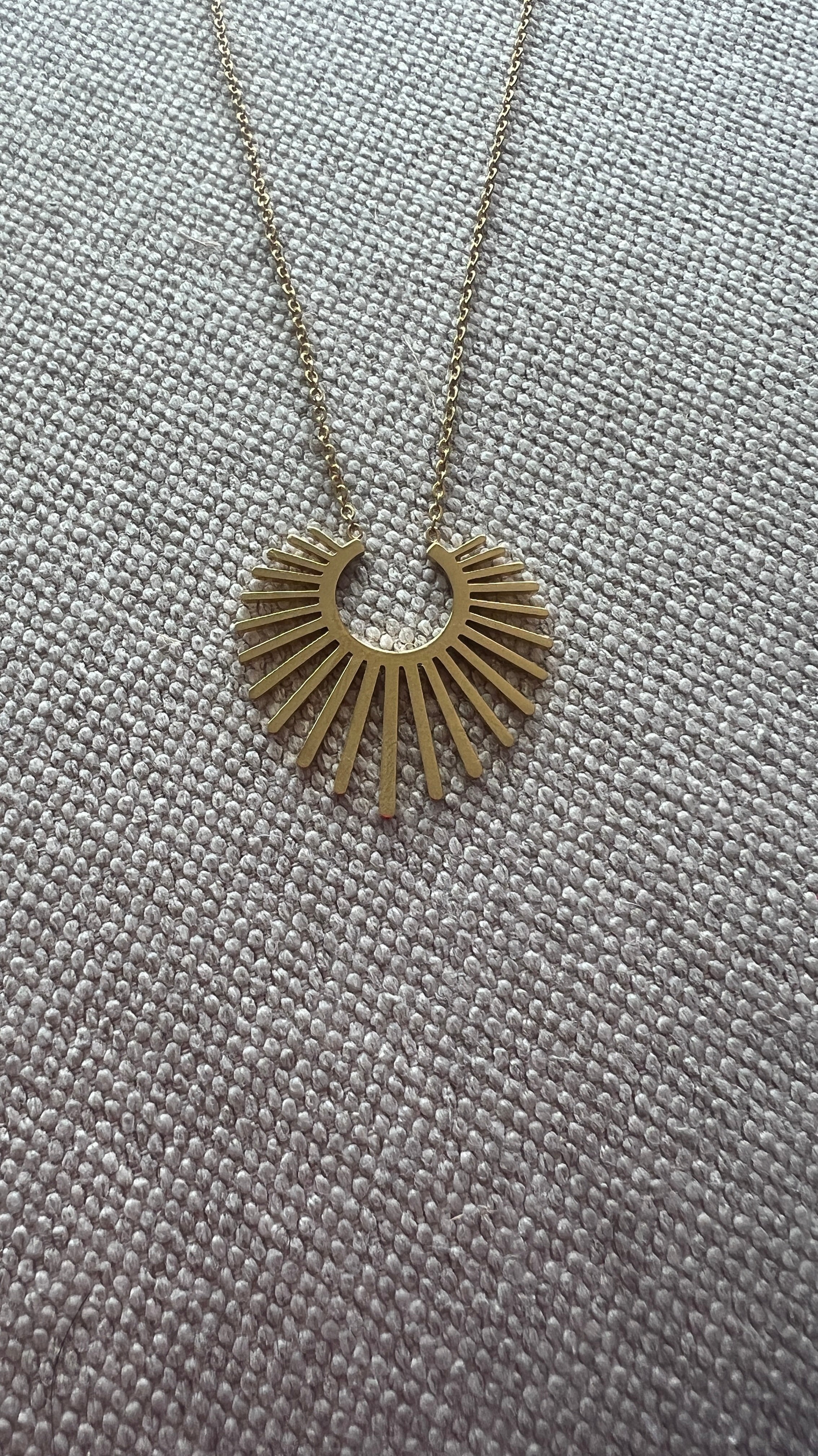 COLLAR SOL GRANDE