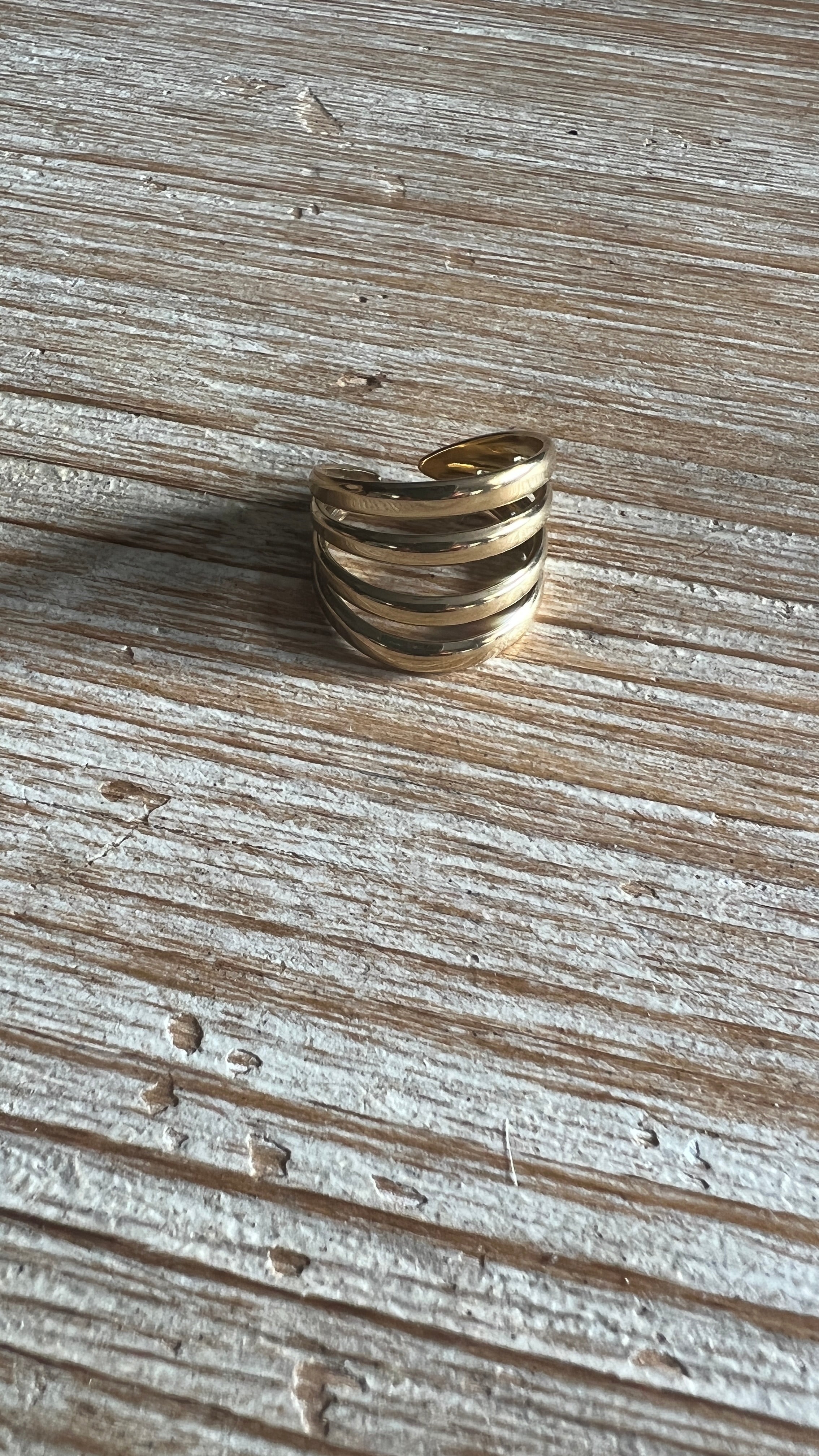 ANILLO FOUR