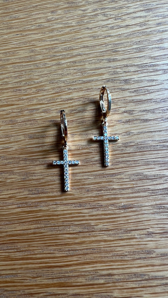 PENDIENTES CRUZ CIRCONITAS