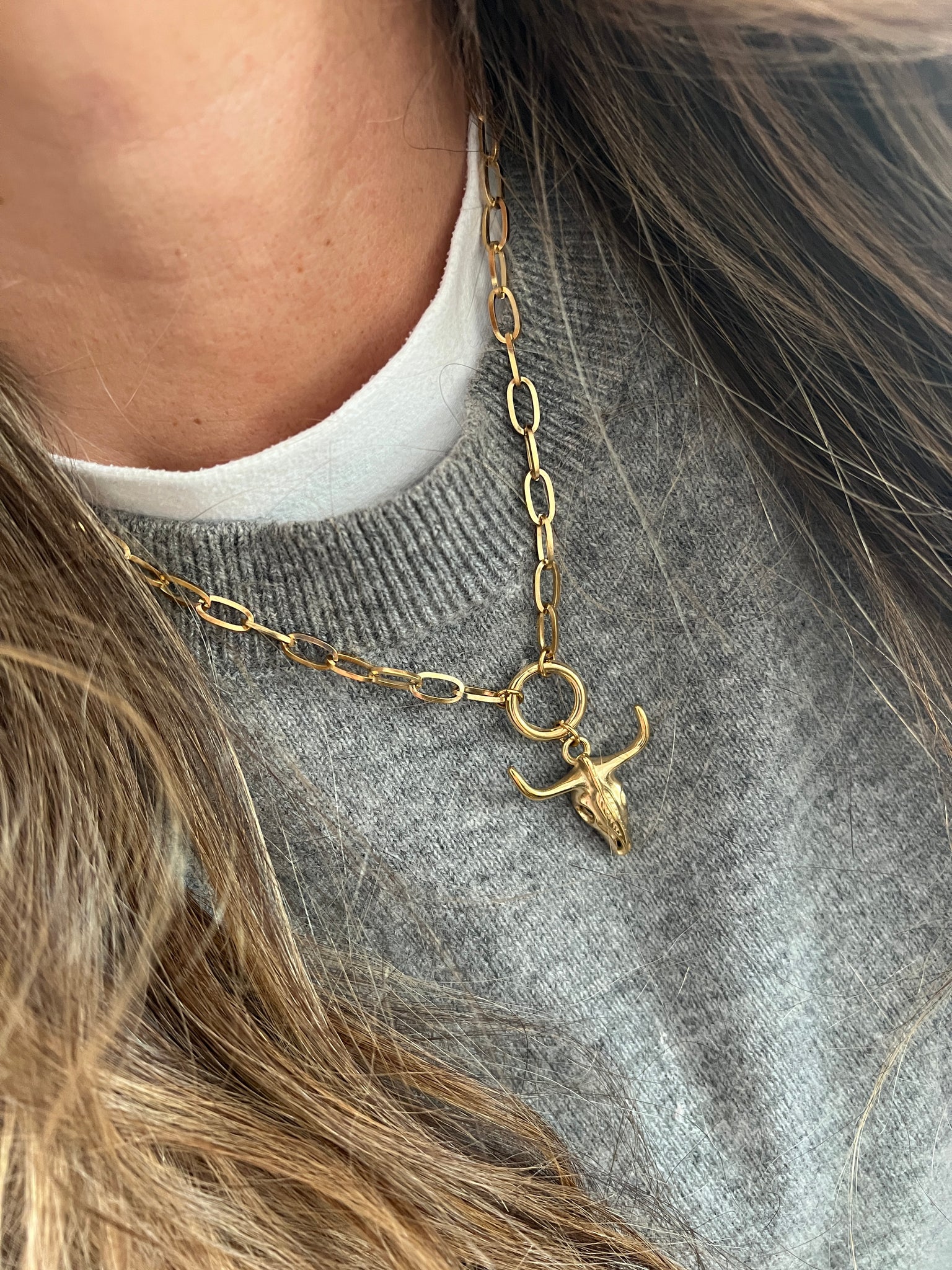 COLLAR BÚFALO