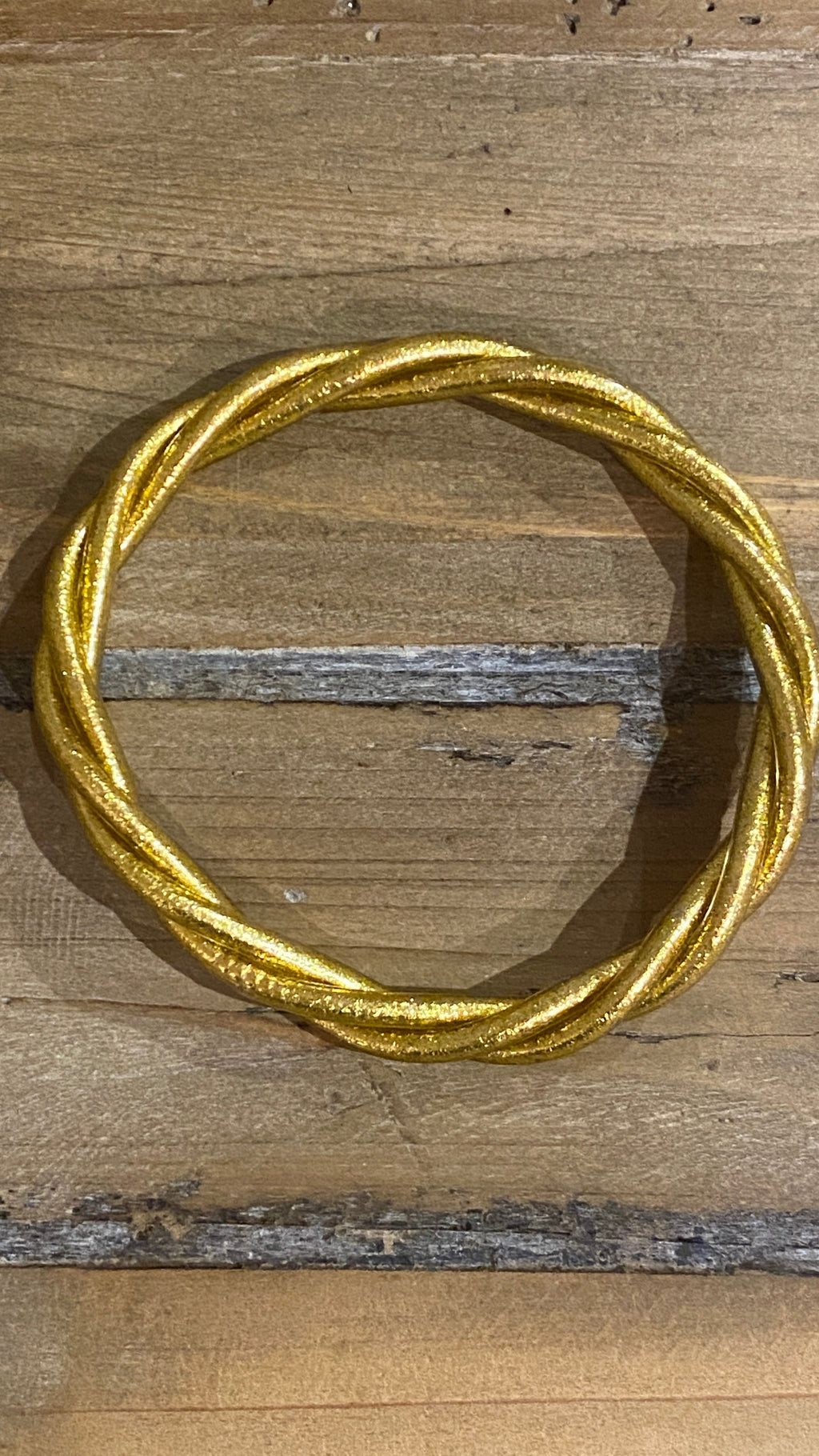 PULSERA ENROLLADA PAN DE ORO