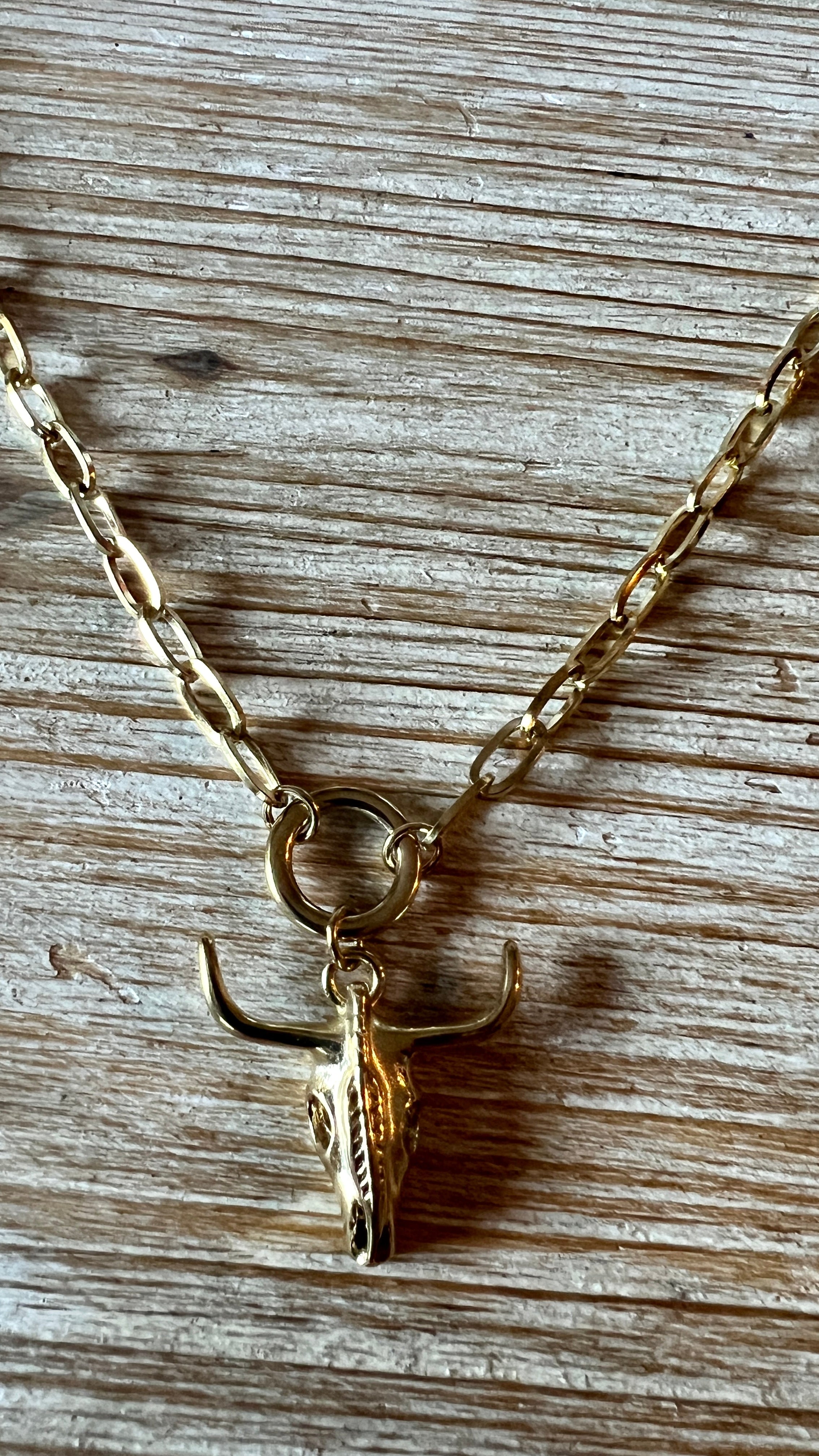 COLLAR BÚFALO