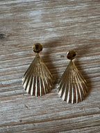 PENDIENTES CONCHA