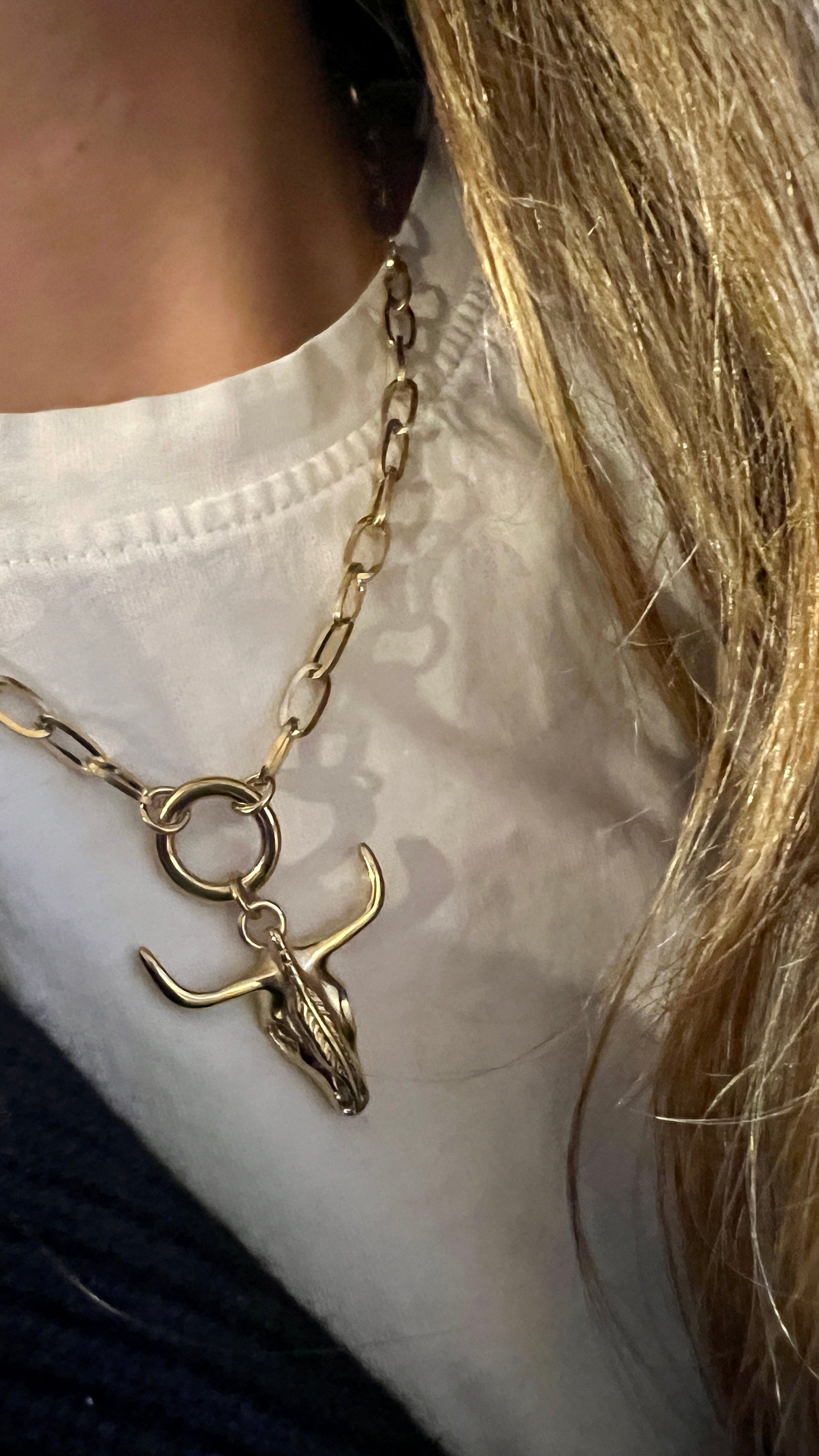 COLLAR BÚFALO