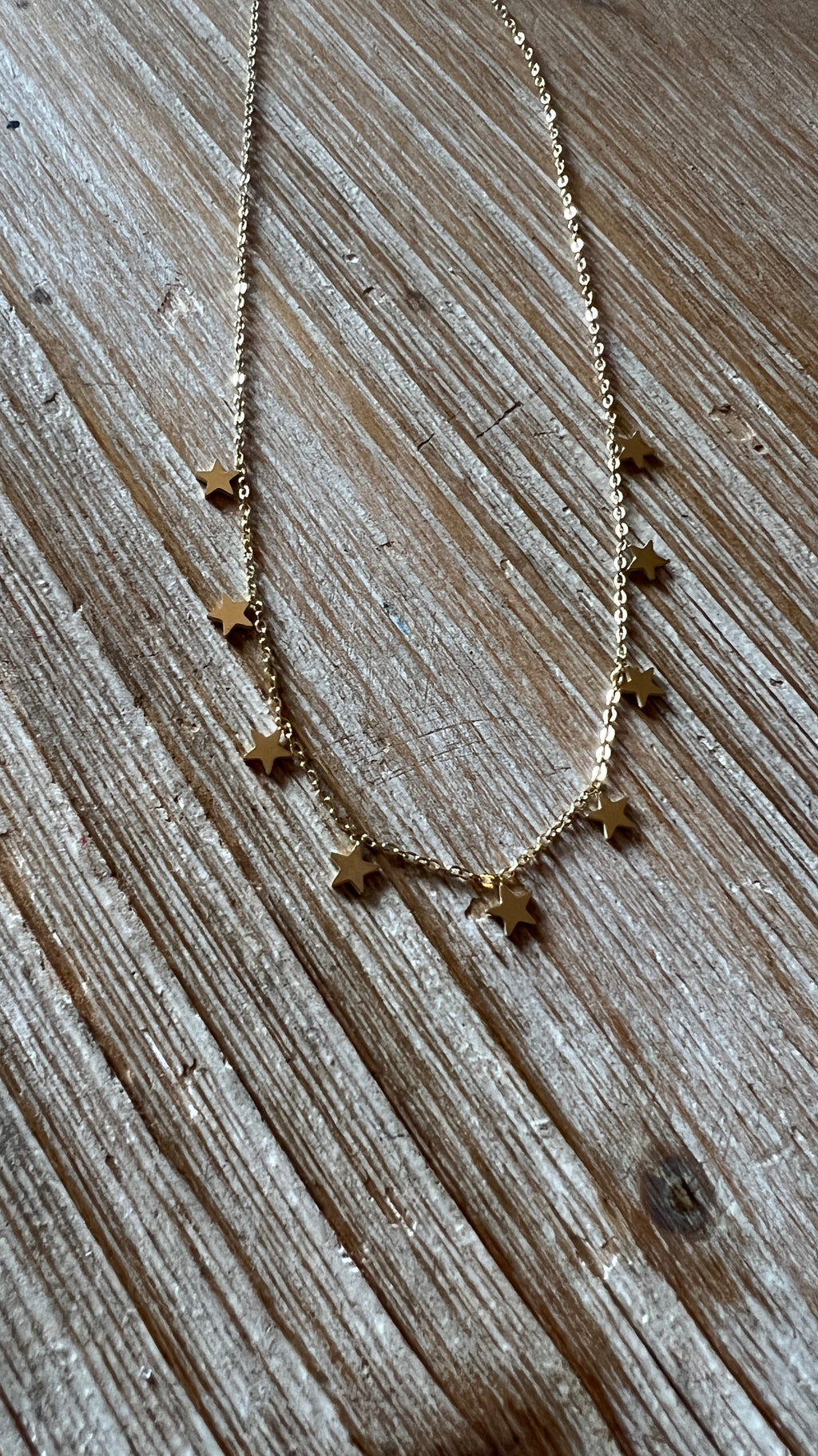GARGANTILLA ESTRELLITAS